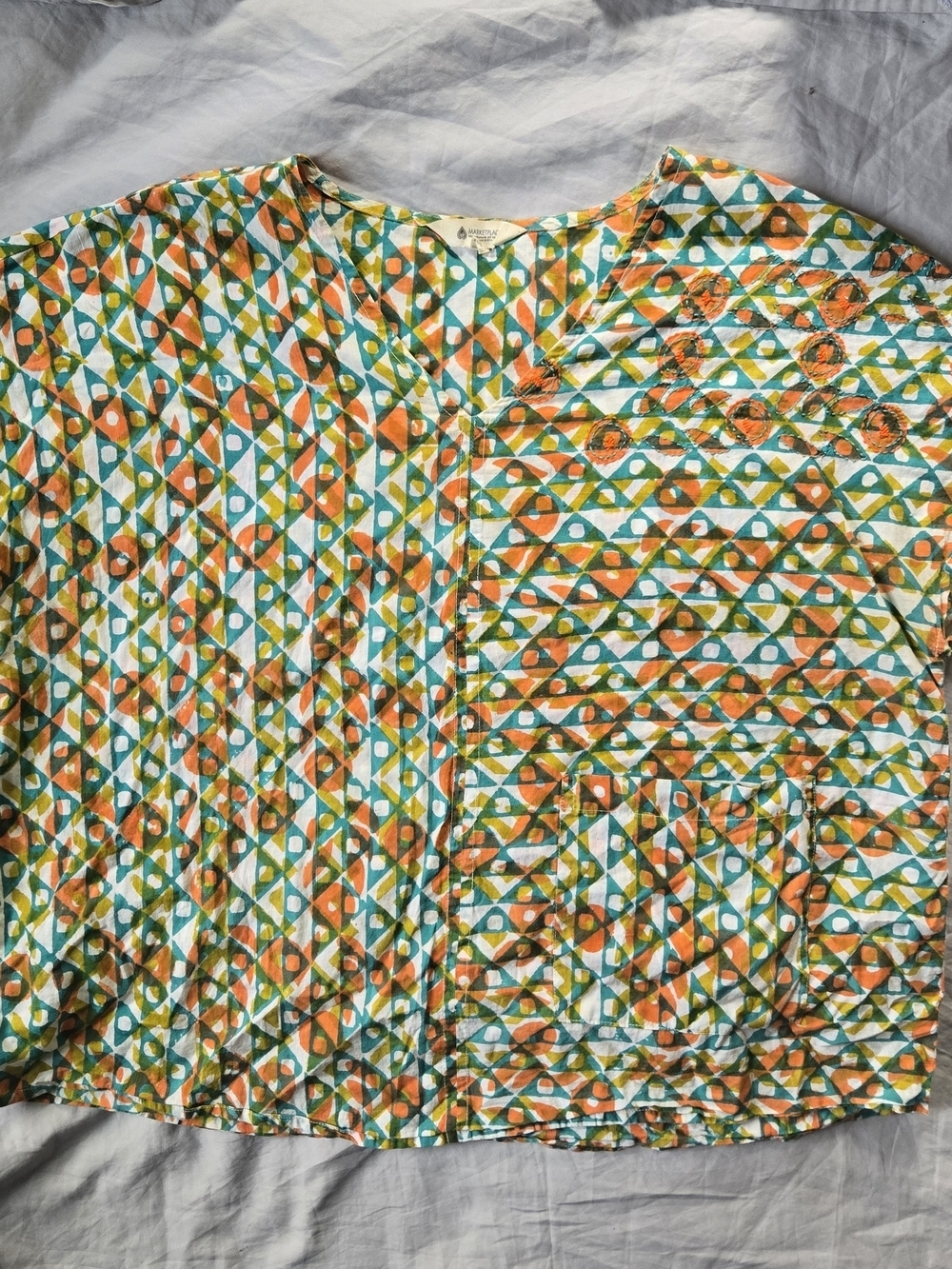 Cotton Indie Lightweight Printed V-Neck Blouse in Orange & Teal Size XL